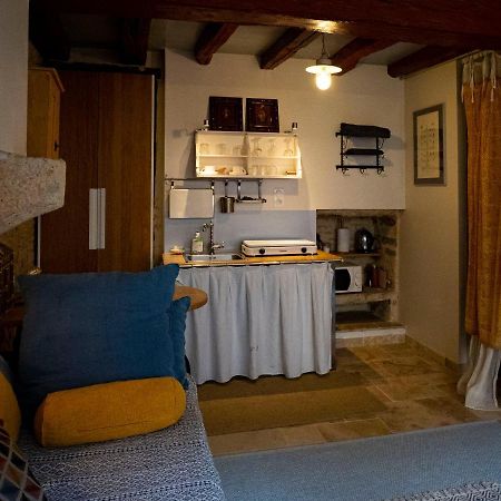 Voyage… Βίλα Noyers-sur-Serein Εξωτερικό φωτογραφία